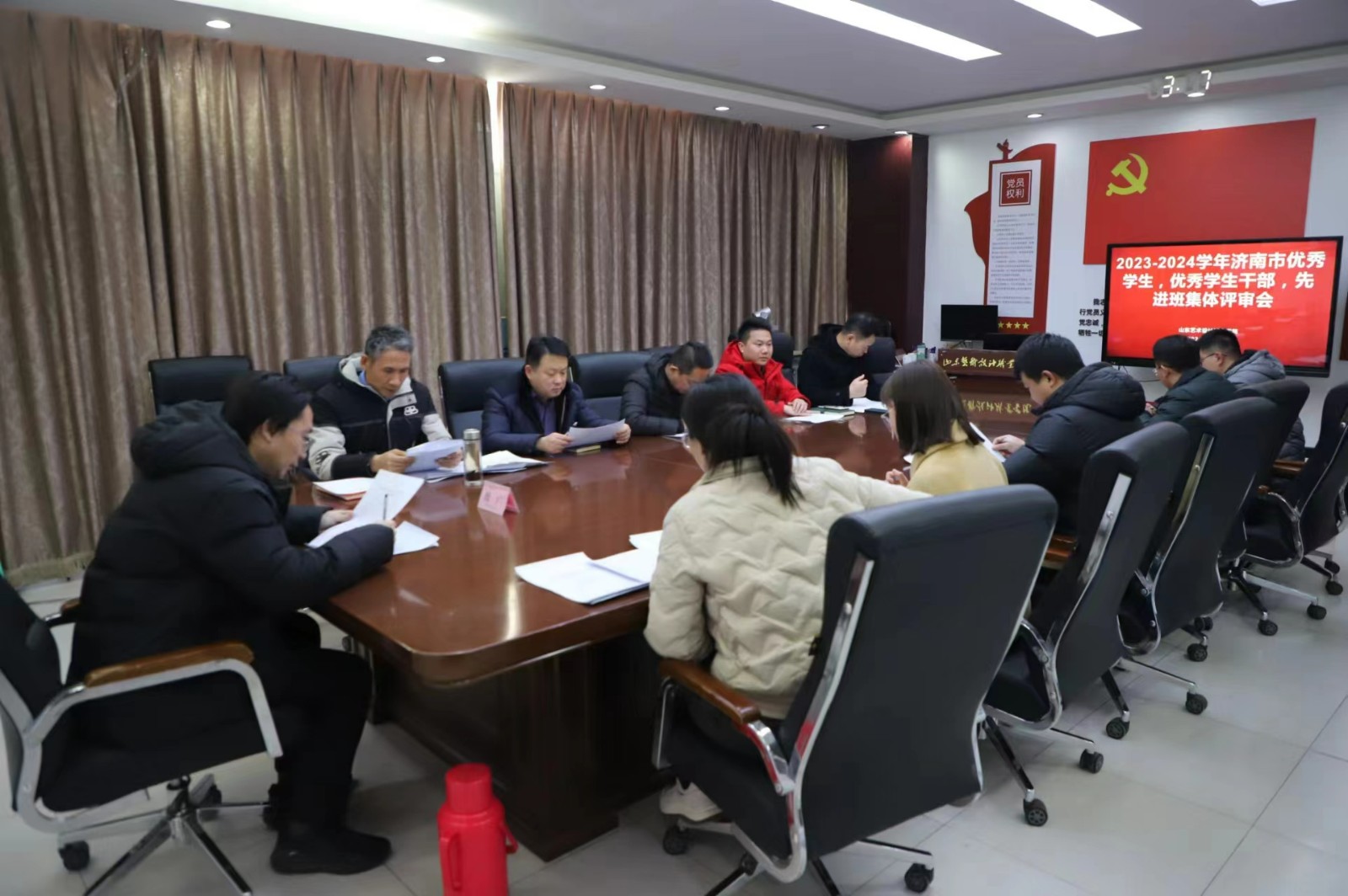 我校順利召開濟(jì)南市級(jí)優(yōu)秀學(xué)生、優(yōu)秀學(xué)生干部、先進(jìn)班集體評(píng)選大會(huì) 第 1 張