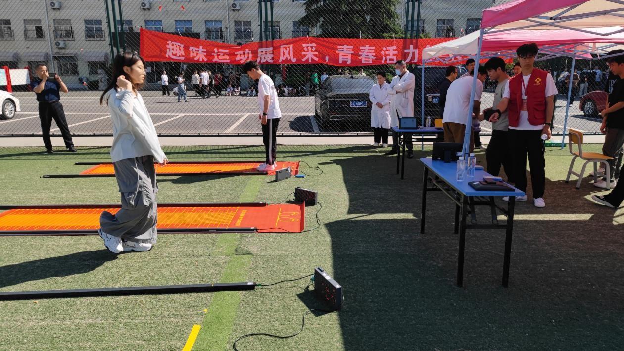 學(xué)校順利開(kāi)展山東省教育廳安排的大學(xué)生體質(zhì)測(cè)試抽查工作 第 3 張